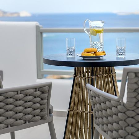 Vivere Luxury Suites Pera Gyalos Eksteriør bilde