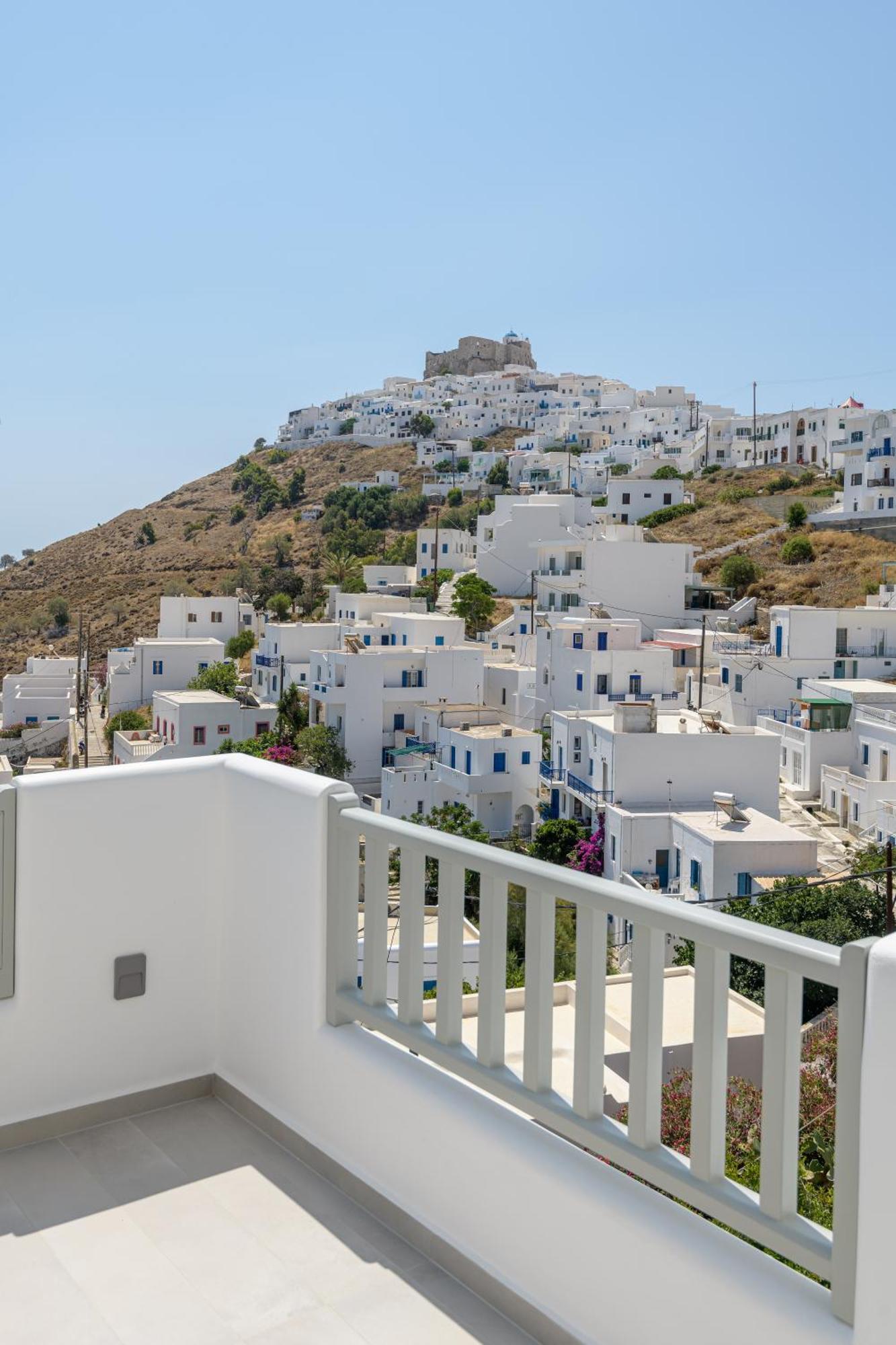 Vivere Luxury Suites Pera Gyalos Eksteriør bilde