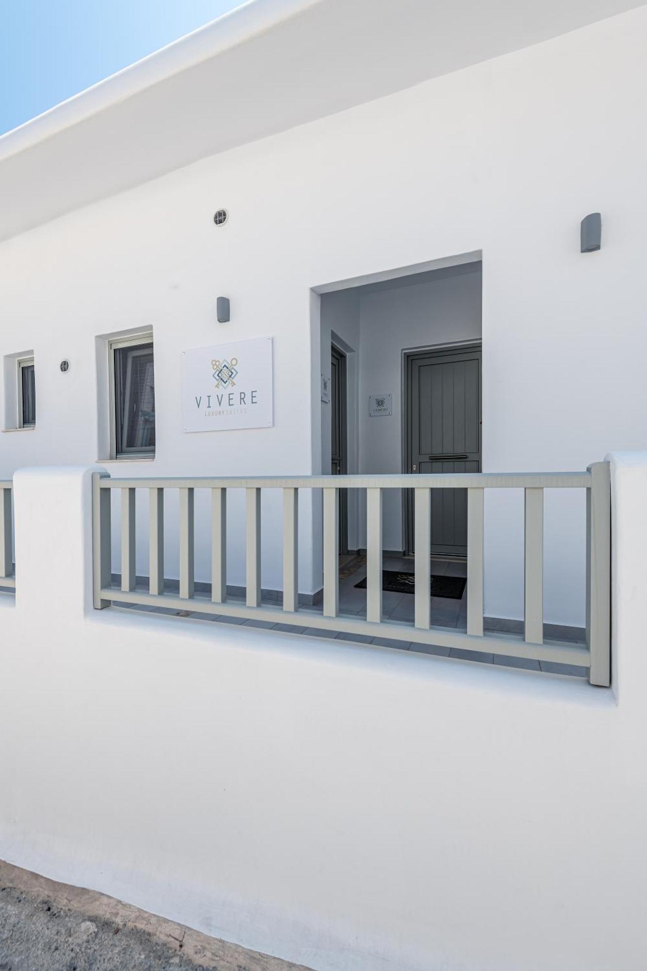 Vivere Luxury Suites Pera Gyalos Eksteriør bilde