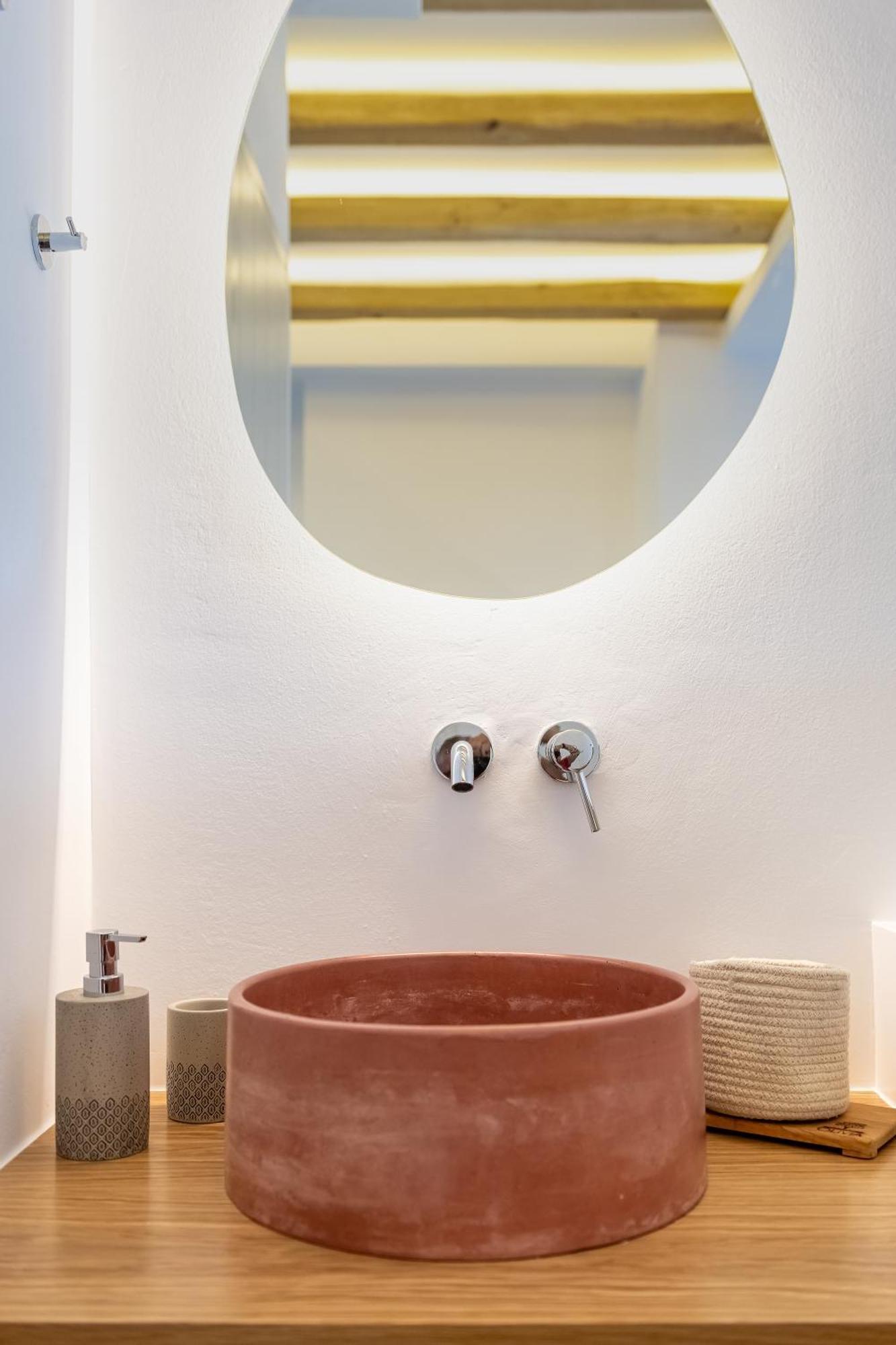 Vivere Luxury Suites Pera Gyalos Eksteriør bilde